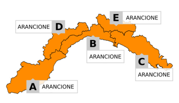 Meteo, allerta arancione sulla Liguria