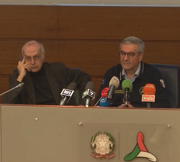 Borrelli ha la febbre: sospesa e poi confermata la conferenza stampa delle 18
