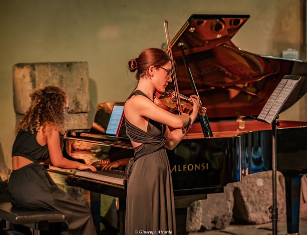 Il grande Ottocento per violino e pianoforte alla Mozart di Savona