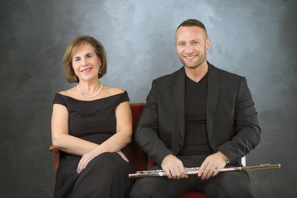 Sergio Bonetti e Katia Caradonna in concerto a Savona Sergio Bonetti e Katia Caradonna in concerto a Savona