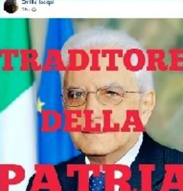 Delirio a Sarzana: Mattarella &quot;traditore della patria&quot;