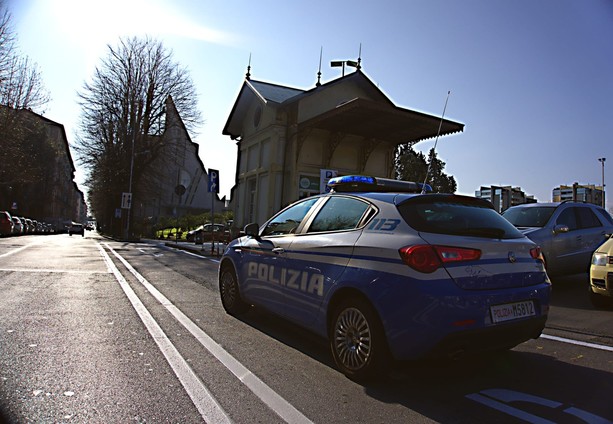 Controlli di polizia: due arresti e ventidue denunce