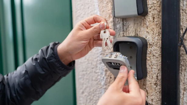 Affitti brevi, gli agenti immobiliari: "Limitare le locazioni brevi non crea in automatico nuove abitazioni" Affitti brevi, gli agenti immobiliari: "Limitare le locazioni brevi non crea in automatico nuove abitazioni"