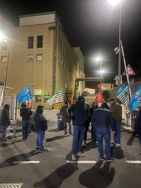 Arenzano, in sciopero i lavoratori della Bocchiotti