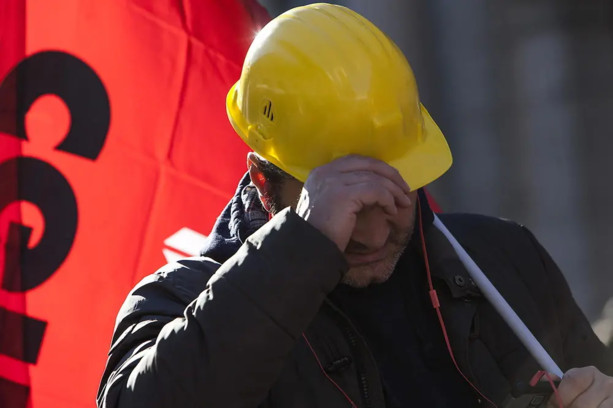 Cantiere del San Giacomo: volar giù da un ponteggio a 65 anni