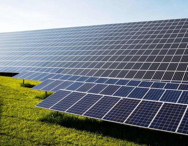 Fuori dalla pandemia energetica e dalle bollette pazze con le tecnologie pulite
