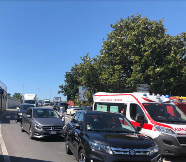 Savona ieri, congestionata per il blocco dell'A10