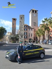 Guardia di Finanza, online il concorso per dodici tenenti