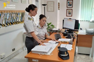 Ceriale e Albenga, presunte irregolarità in pratiche edilizie: sequestrata documentazione Ceriale e Albenga, presunte irregolarità in pratiche edilizie: sequestrata documentazione