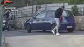 Provoca un incidente stradale e minaccia le vittime: denunciato