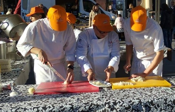 A Finalmarina gli show cooking con gli studenti del Migliorini