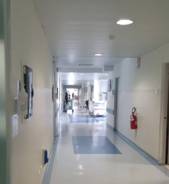 Ospedale Santa Corona, temporaneamente chiuso il reparto di Ostetricia