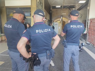 Minacce alla ex sotto casa: un arresto