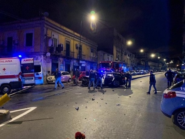 Napoli: un agente 37enne del Commissariato di Secondigliano è rimasto ucciso nel tentativo di sventare una rapina