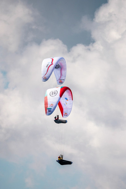 Parapendio: una maratona di 1.223 chilometri attraverso le Alpi