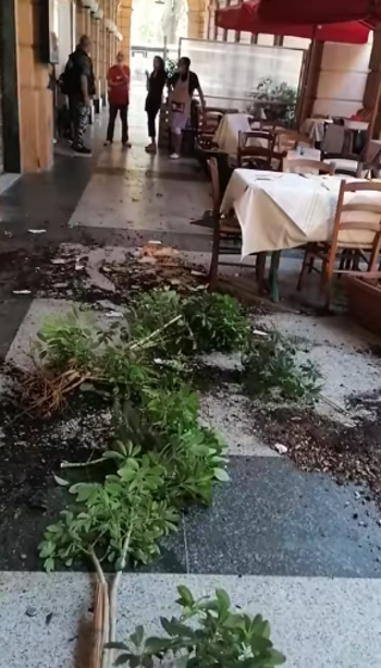 Rissa in Piazza del Popolo, giovane denunciato