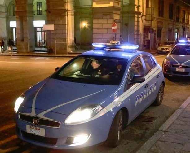 Savona, un arresto in piazza del Popolo