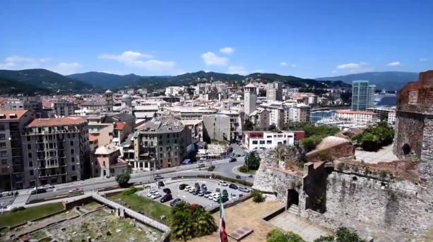Savona, cambia la tassa di soggiorno