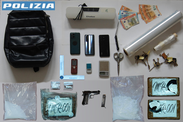 Savona, arrestato il titolare di un bar