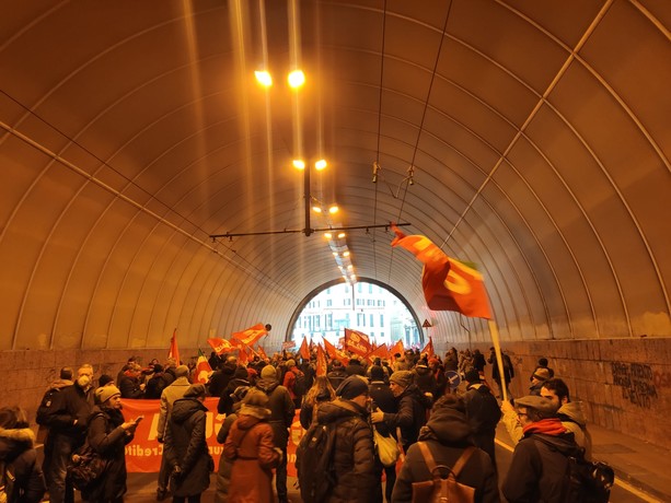 Sciopero generale, oggi il corteo Sciopero generale, oggi il corteo