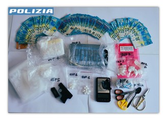 Savona, spaccio di cocaina e ricettazione di armi: un denunciato