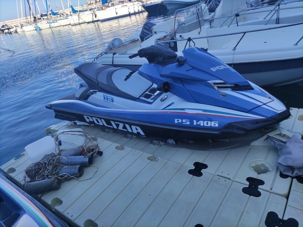 Trappole abusive per polpi al largo di Ceriale
